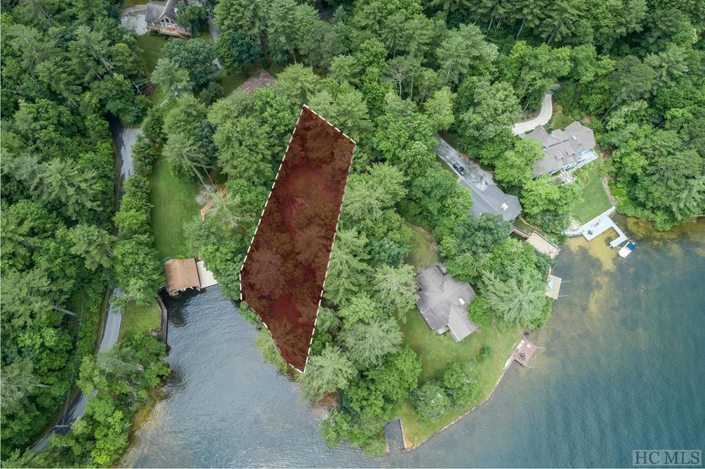 A 16 NORTH EAST SHORE DRIVE, LAKE TOXAWAY, NC 28474, photo 1 of 6