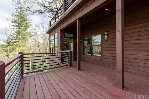 33 LOWER TANGLEWOOD RD E # 5, LAKE TOXAWAY, NC 28747, photo 2 of 21