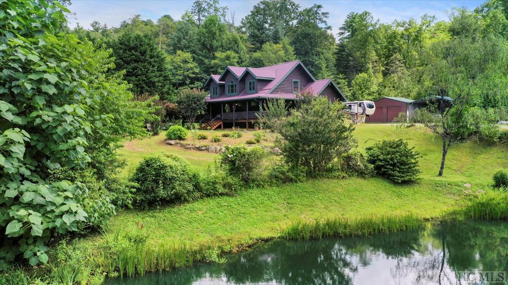 2378 FLAT CREEK VALLEY RD, LAKE TOXAWAY, NC 28747, photo 1 of 70